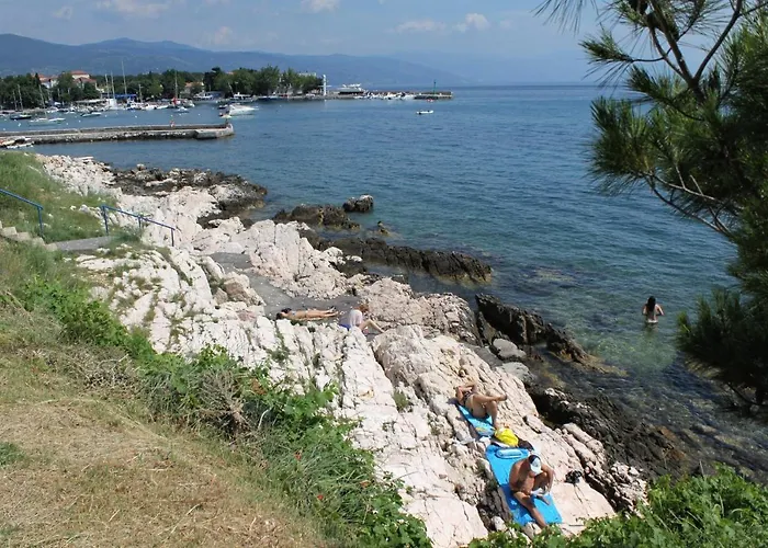 House With A Parking Space - 11850 Novi Vinodolski